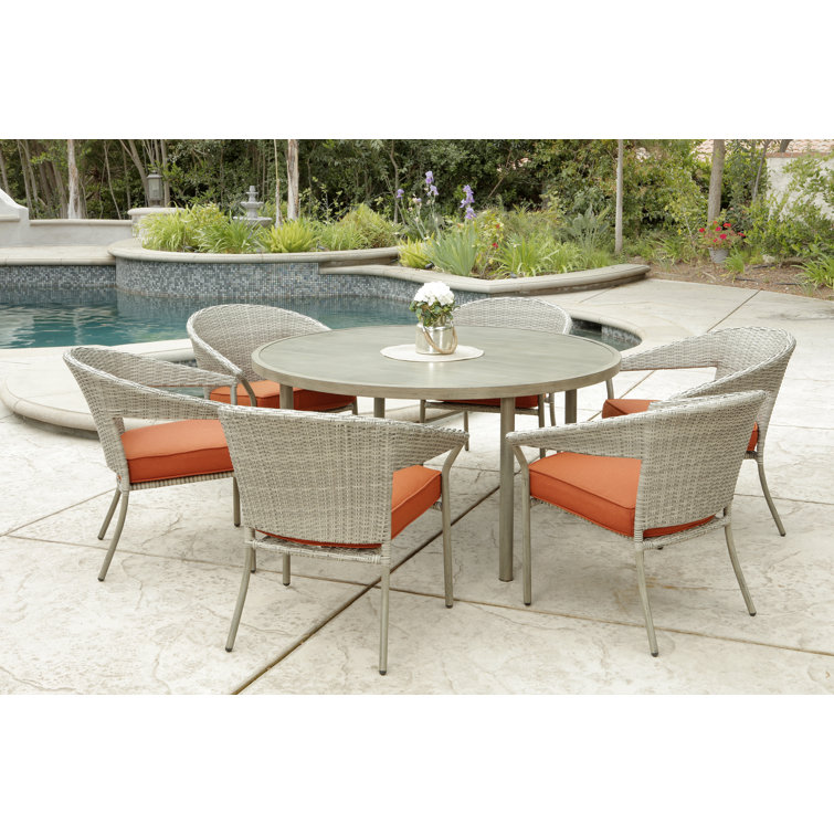 Rosecliff Heights Baugh Round 6 Person 54 Round Dining Set